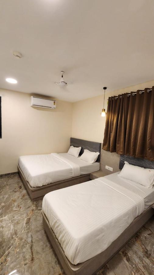 Peace International Hotel Mumbai Luaran gambar